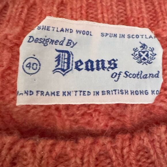 Deans of Scotland Red Cable Knit Crew Neck Wool Sweater Size 40 / Small - Picture 4 of 5